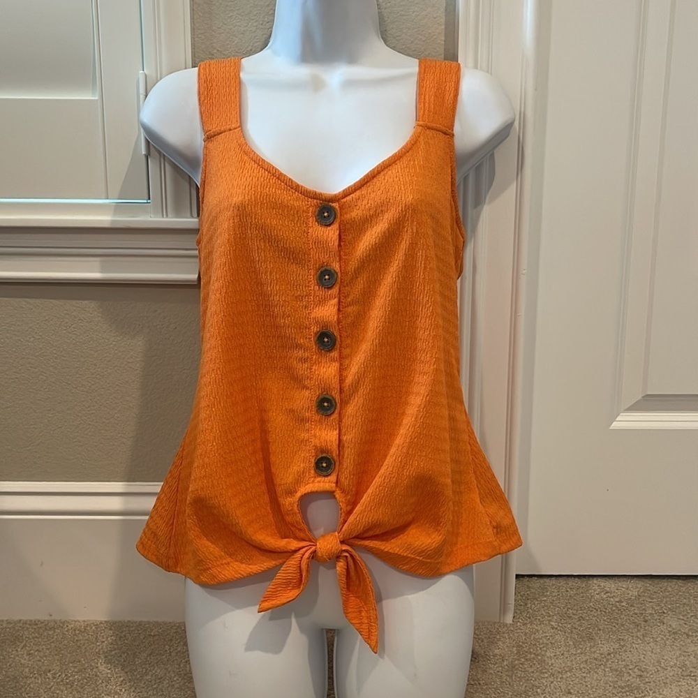 Sanctuary front tie tank S